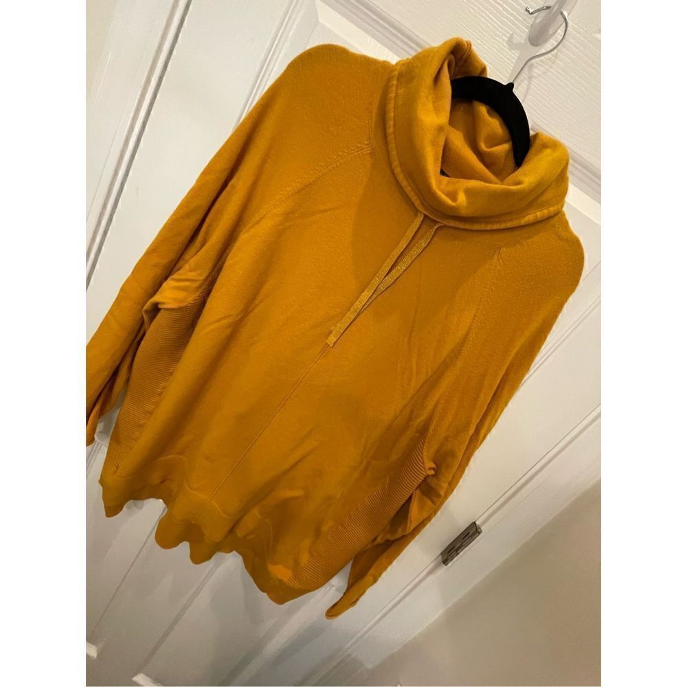 United States Sweaters women’s 2X mustard yellow sweater ribbed sides